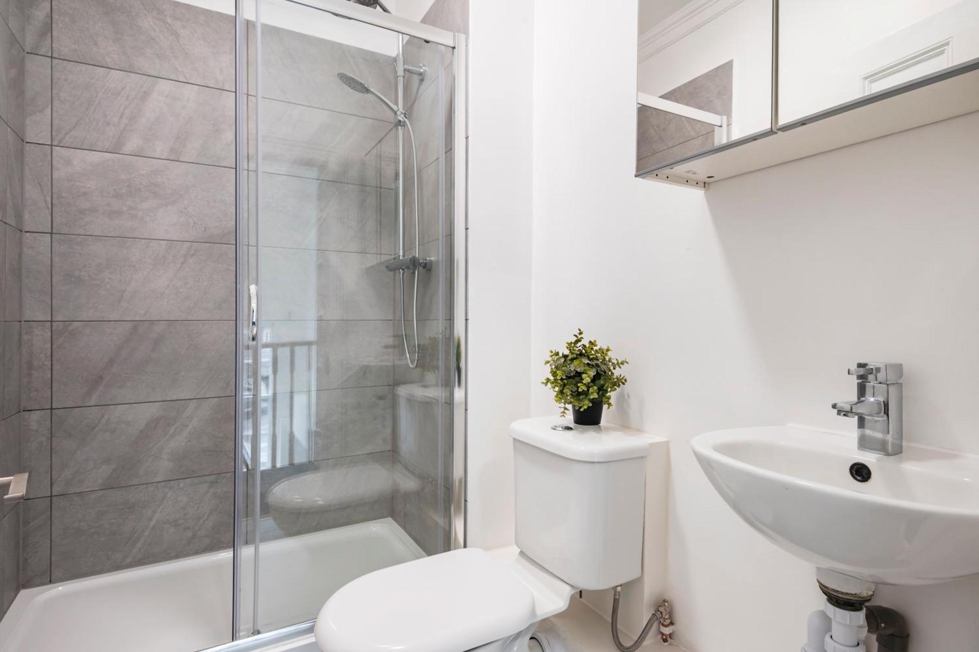 Hyde Park Modern Apartment *