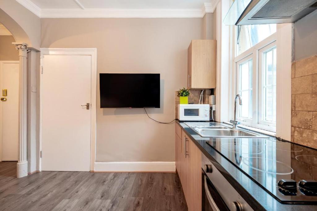 Hyde Park Modern