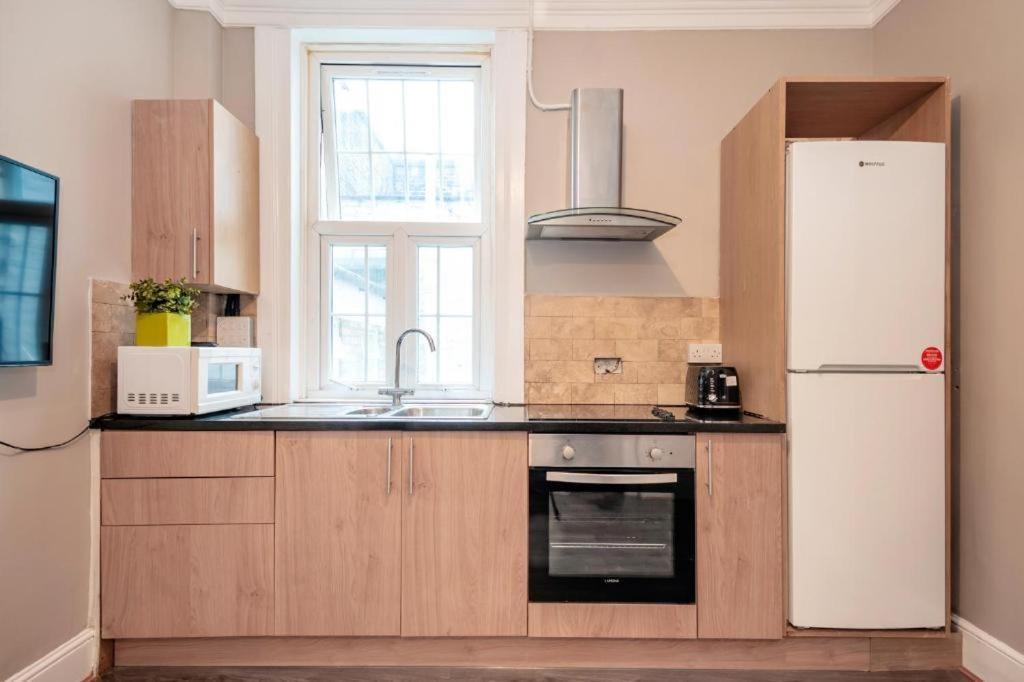 Hyde Park Modern *
